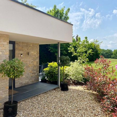 Villa The Nook At Hillbrow Romsey Exterior foto