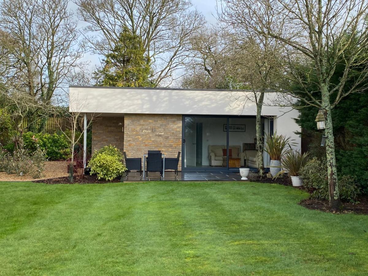 Villa The Nook At Hillbrow Romsey Exterior foto