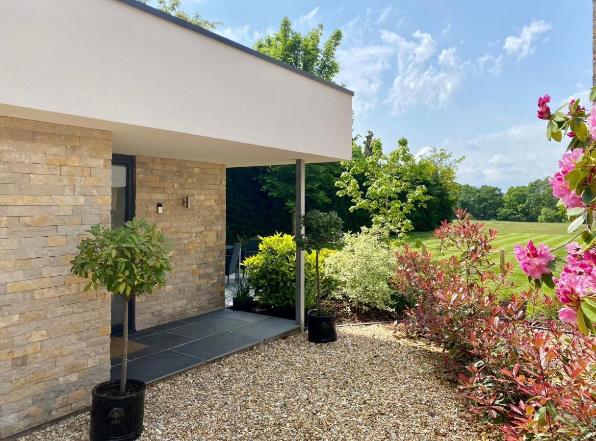 Villa The Nook At Hillbrow Romsey Exterior foto